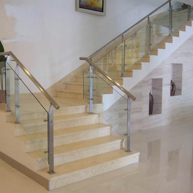 Customized Glass railing system for decks