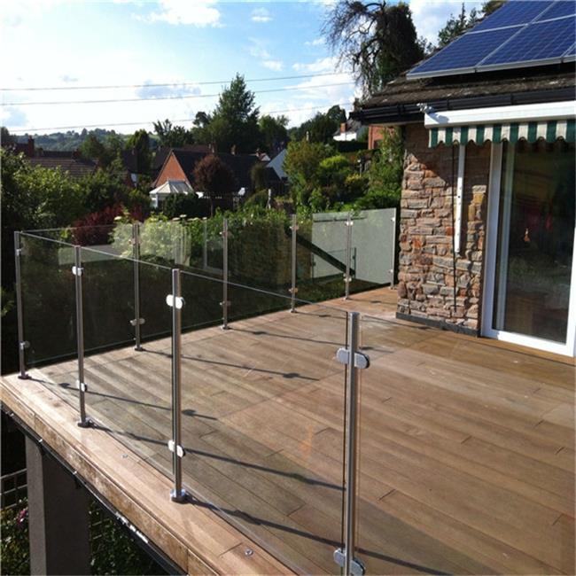 Outdoor glass railing for deck Outdoor glass railing for deck