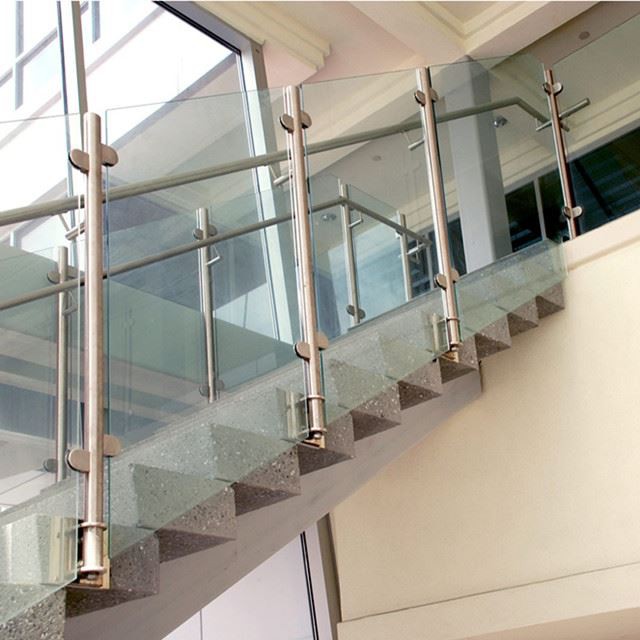 Side-Mounted-Stainless-Steel-Glass-Balcony-Railing (4)