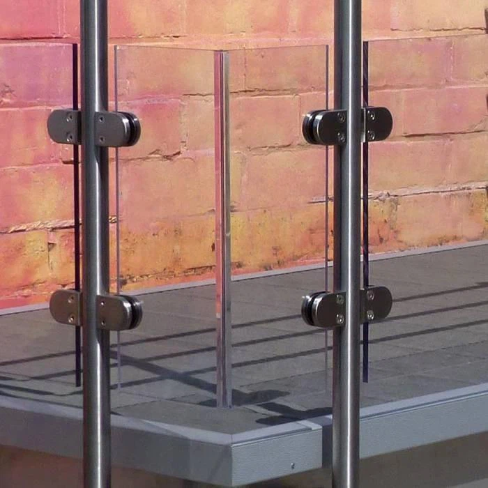 Outdoor Glass Railing