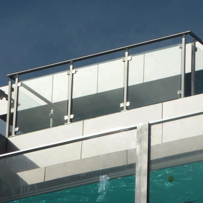 Outdoor Glass Railing