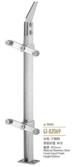 Kaca Railing dalam tangga